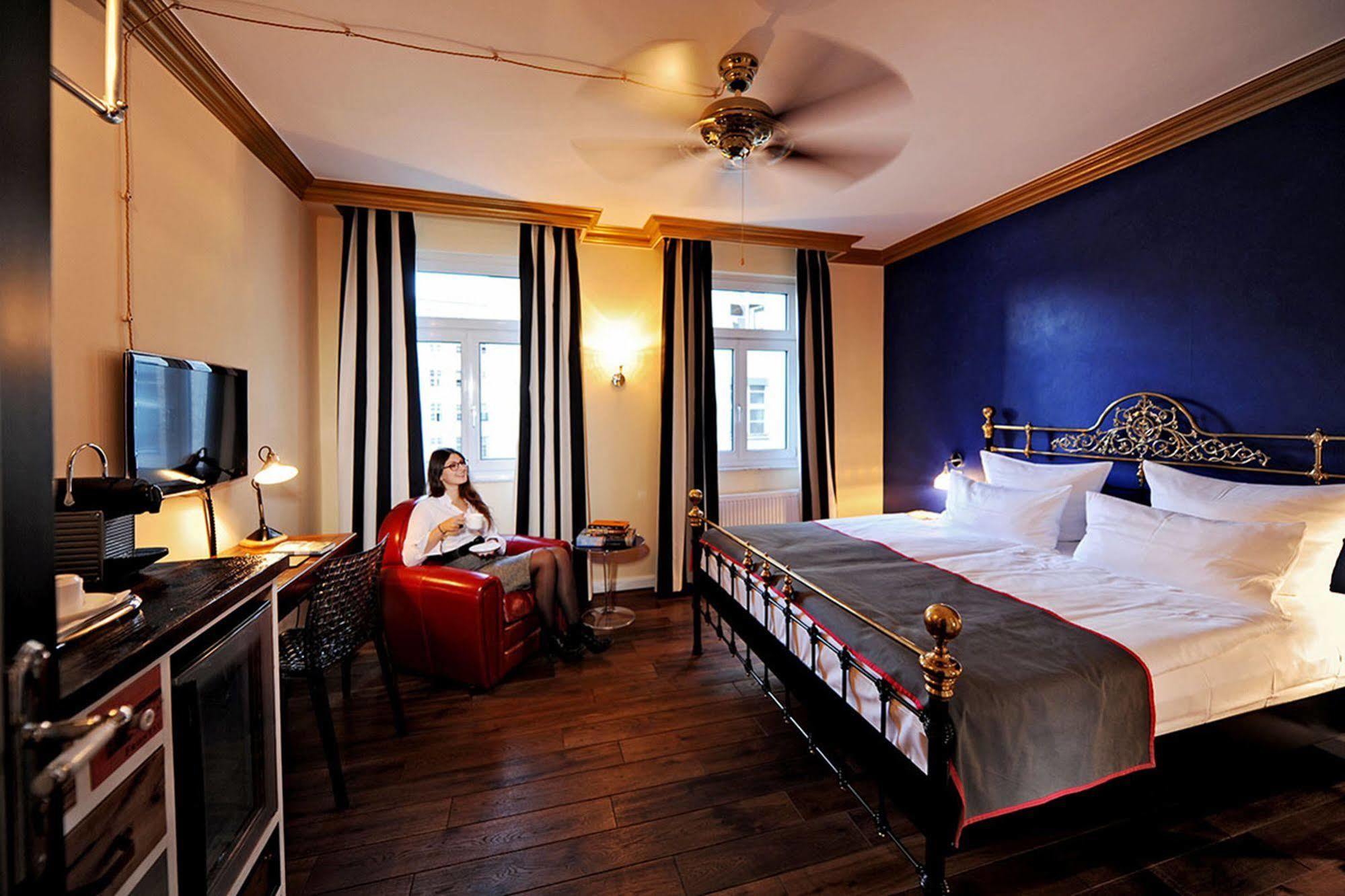 เดอะ ดู้ด เบอร์ลิน-มิทเทอ Aparthotel ภายนอก รูปภาพ